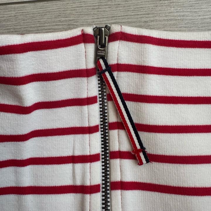 Платье Tommy Helfiger XS