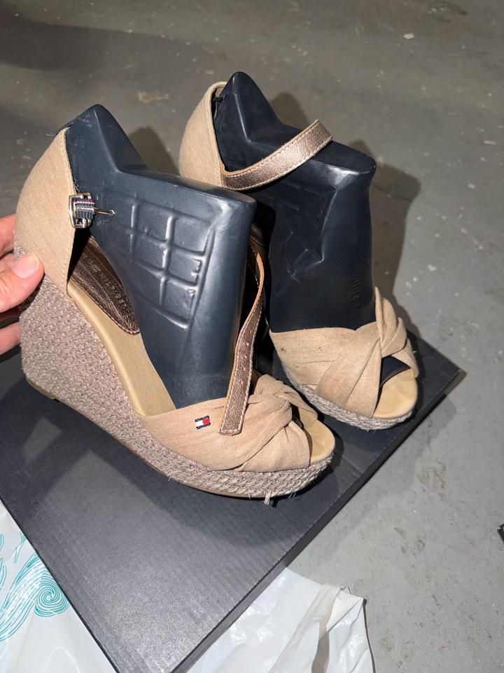 Босоножки Tommy Hilfiger