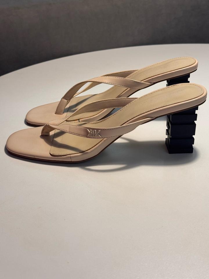 Босоножки Kendall + Kylie кожа