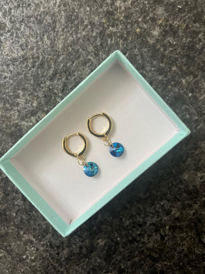 Бижутерия серьги с голубыми камнями Swarovski