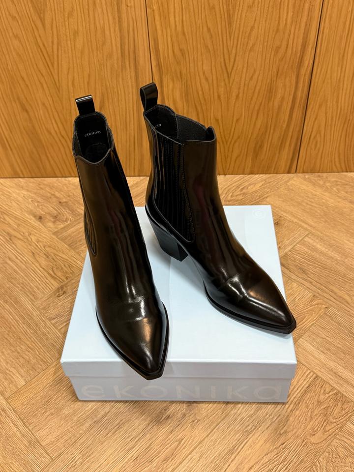 Ботильоны/казачки Econika