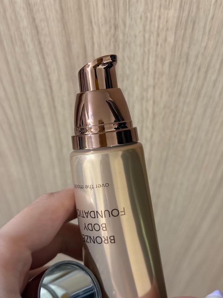 SHIK bronzer foundation