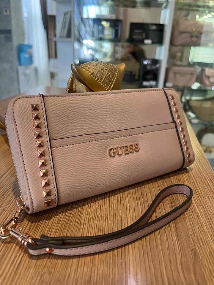 Женское оригинальное портмоне Guess