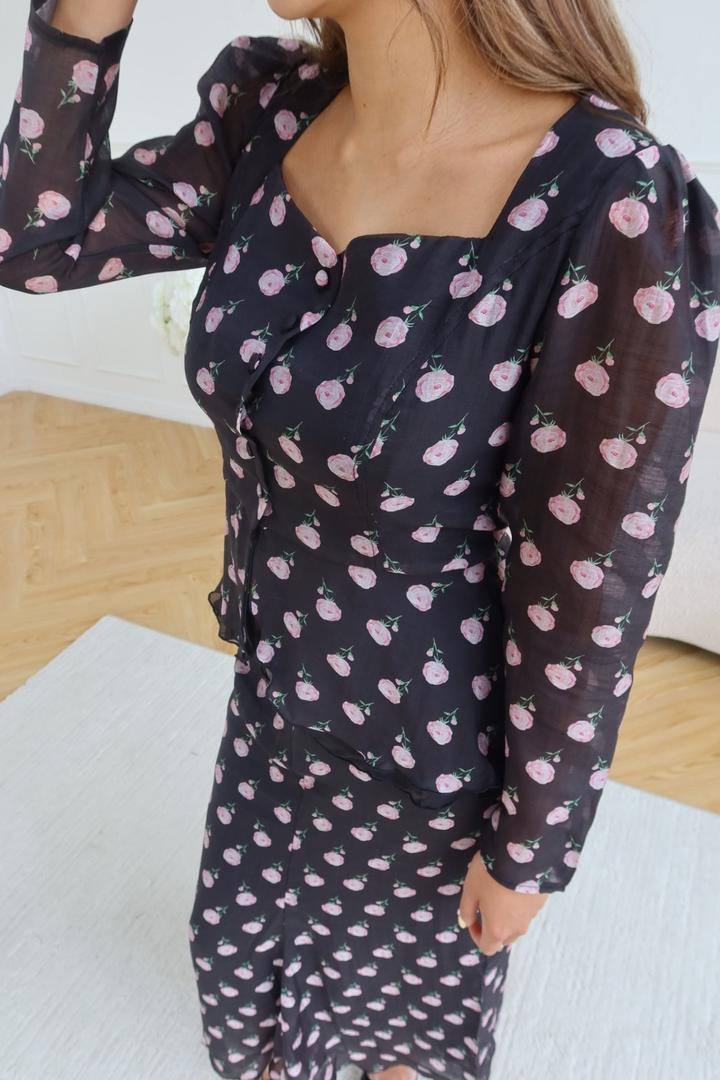 Двойка в цветочек