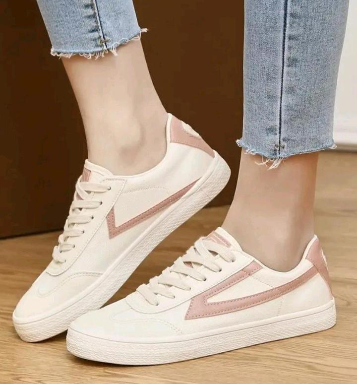 Продам новые кеды