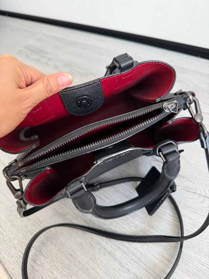 Сумка Charles&Keith