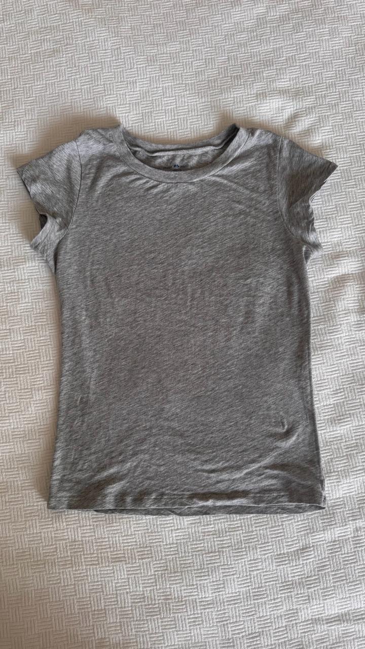 Серая футболка Brandy Melville