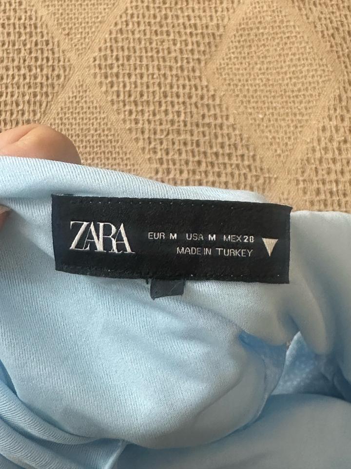 Топ Zara