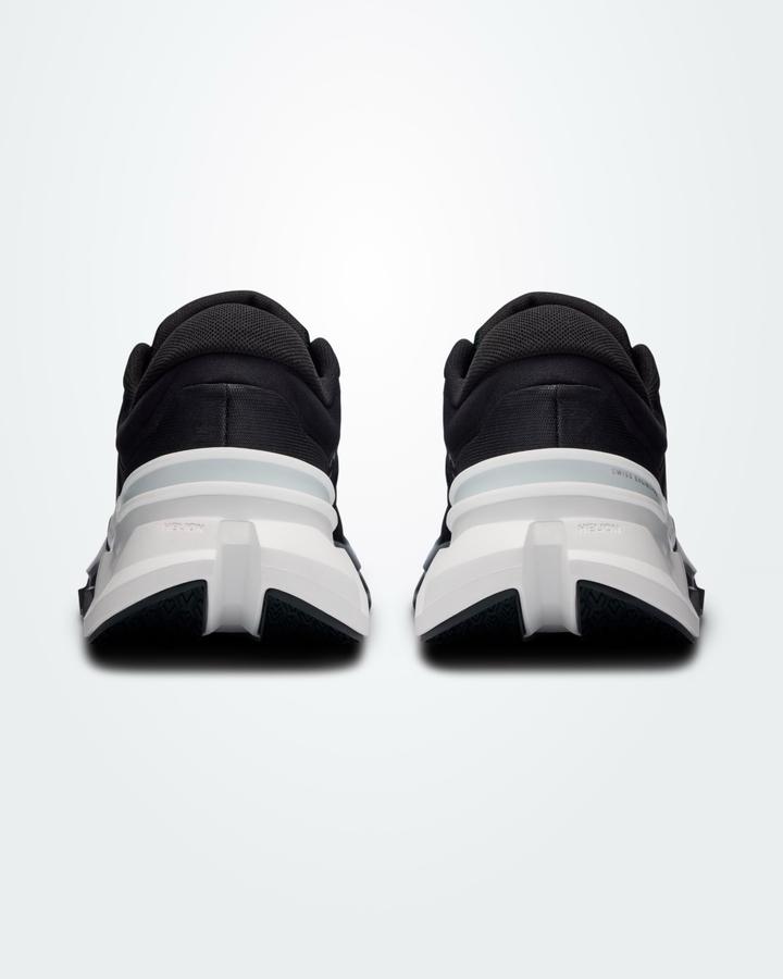 Кроссовки On Running