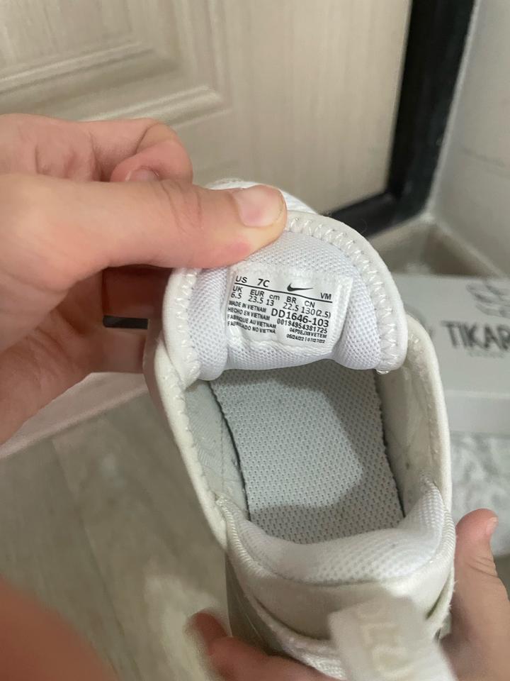 Кроссовки детские