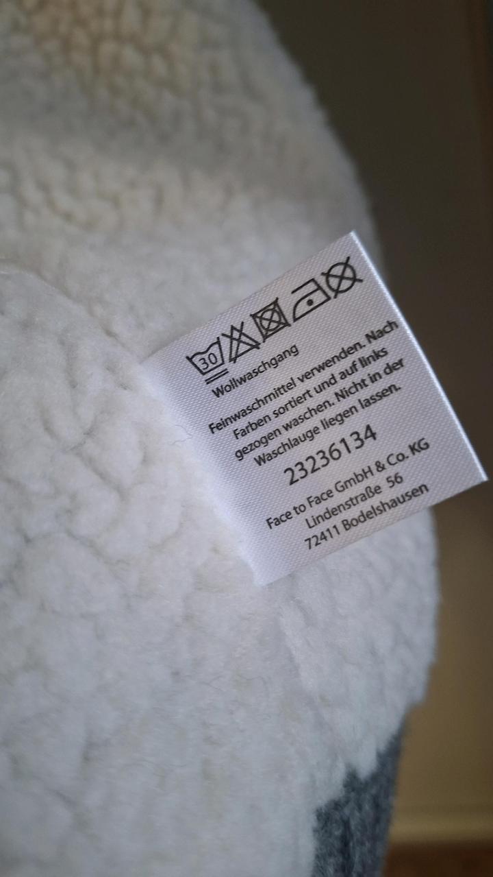 Тёплый кардиган от Alex Crane