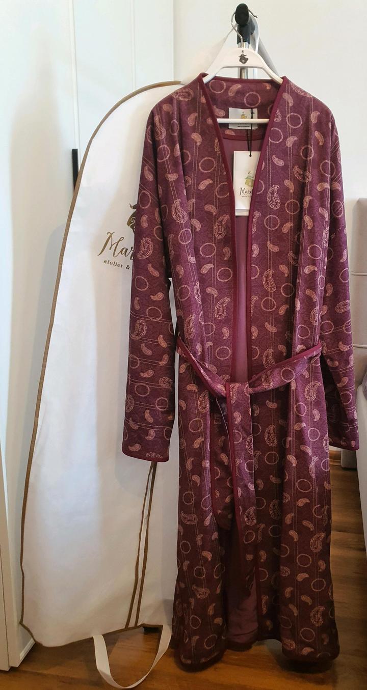 March17 сән үйінен, новый, багасы 80мын