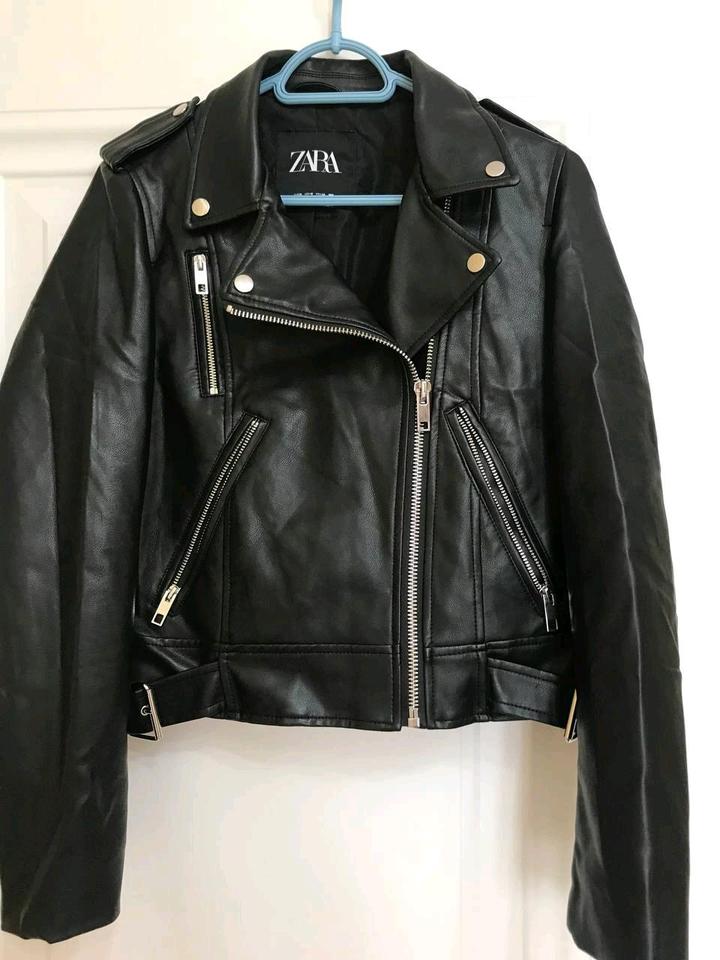 Продаю кожаную куртку от Zara 🖤Стильная и универсальная модель