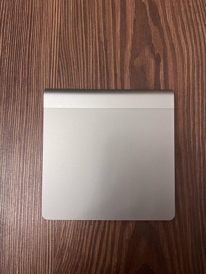 Apple Magic Trackpad