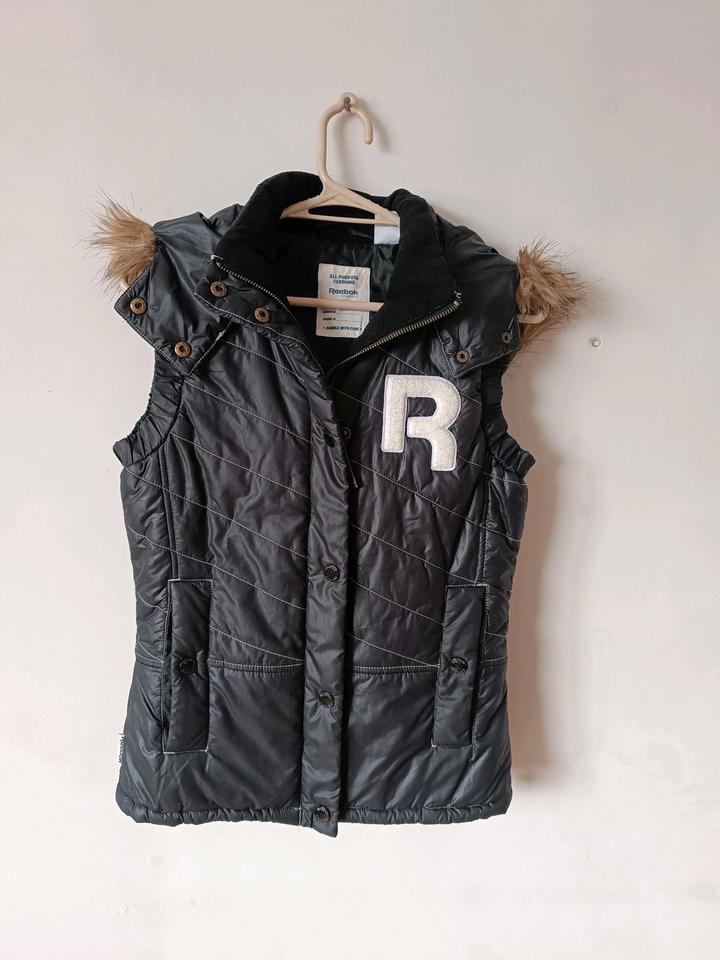 Безрукавка