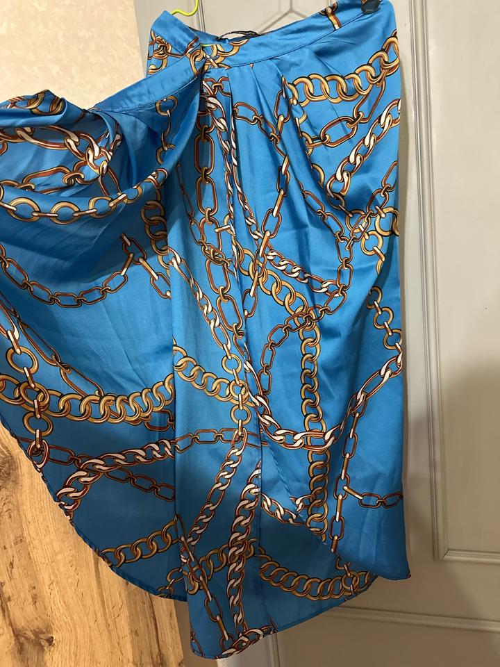 Юбка Zara в стиле Moschino 💙