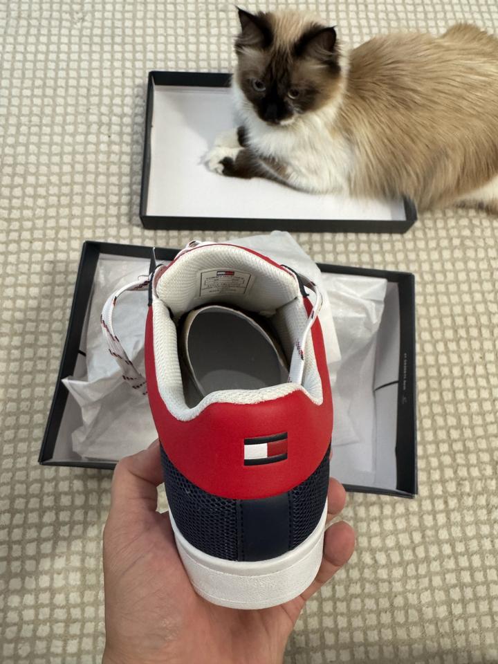 Кроссовки Tommy Hilfiger 42,5 размера