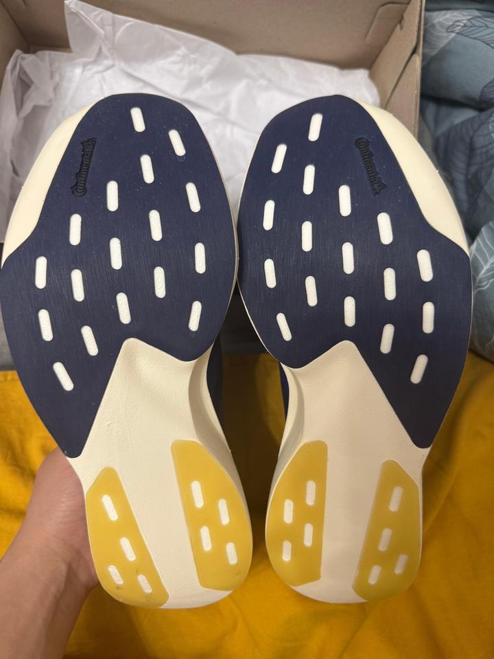 Беговые кроссовки Adidas Adizero Evo SL