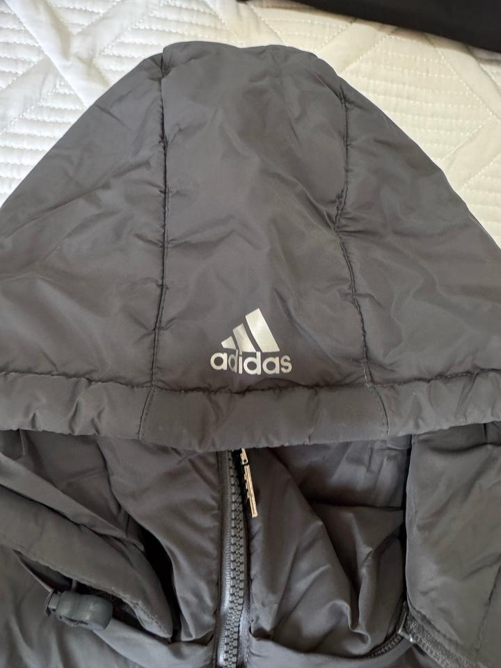 Серая жилетка