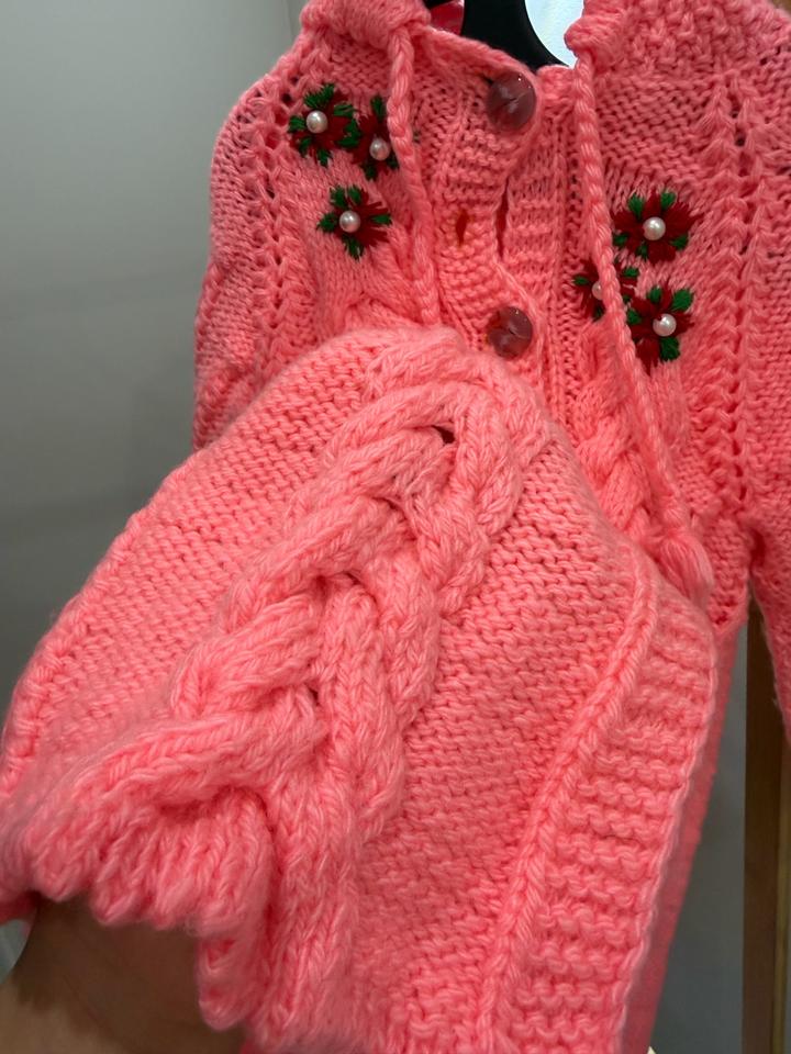 Кардиган вязаный ручной работы