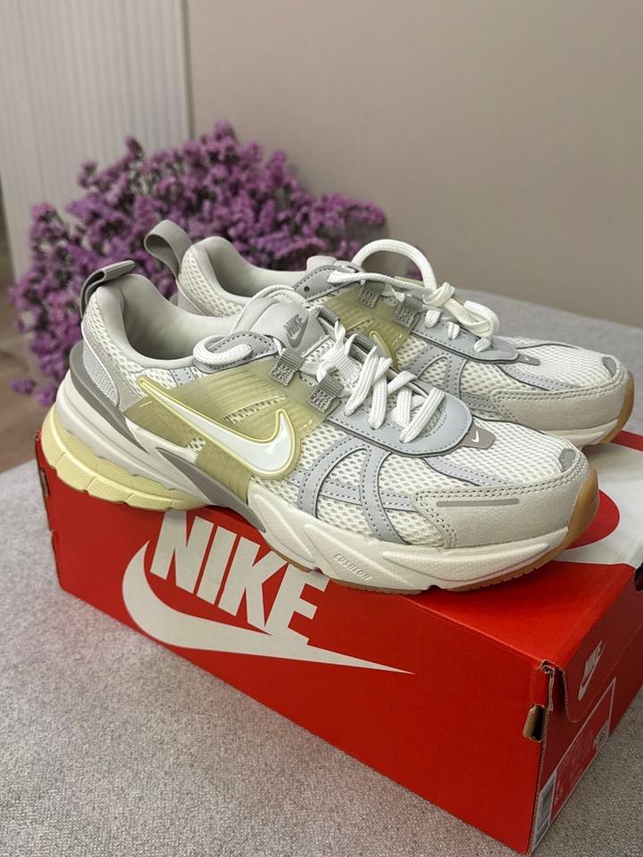 Оригинал Nike кроссовки