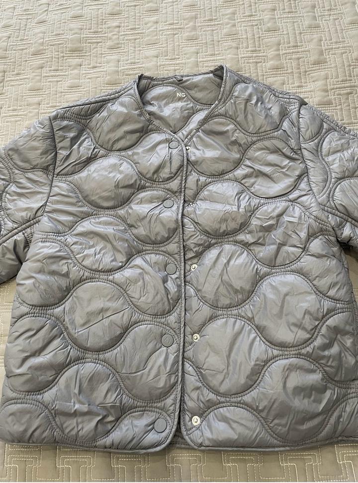 Легкая курточка / ветровка mango в идеальном состоянии