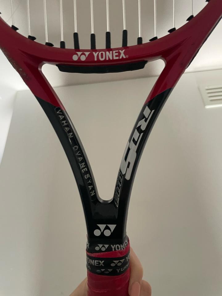 ракетки от Yonex