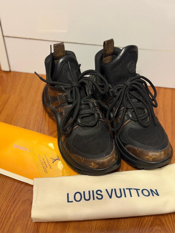 Кроссовки Louis Vuitton