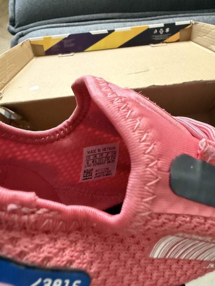 Кроссовки Adidas NMD R1 Spectoo