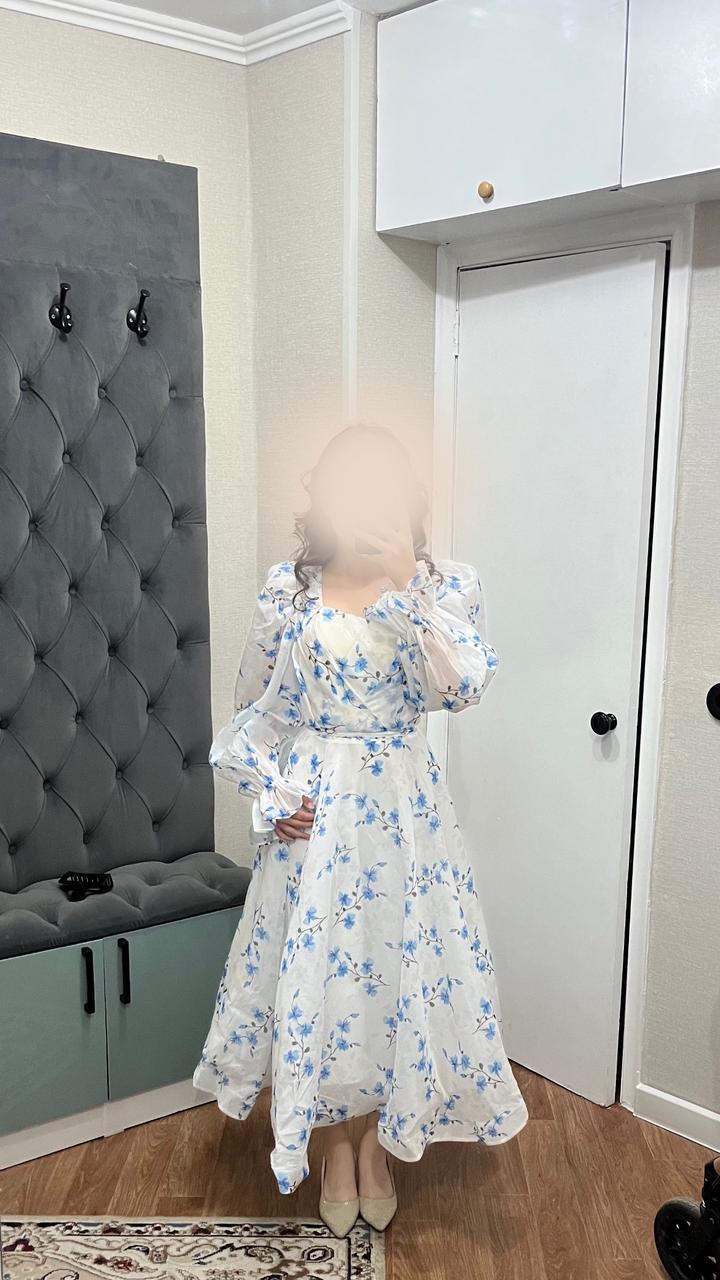 Платье голубое