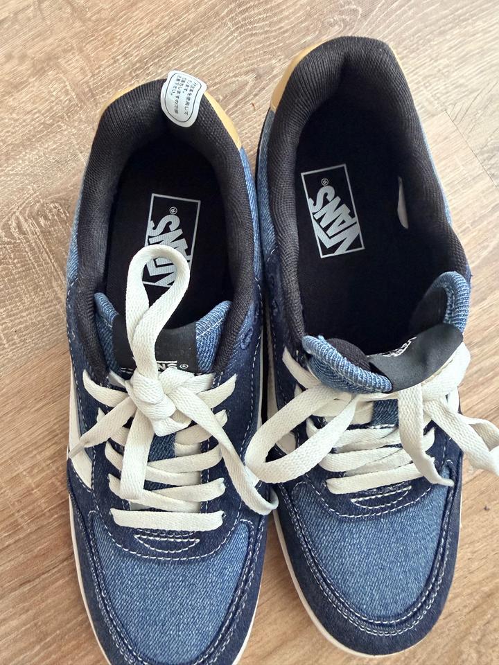 Голубые Vans