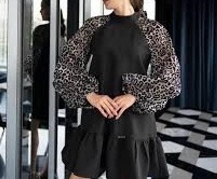 Платье черное