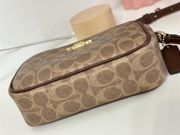 Coach кросбоди