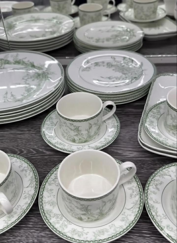 Комплект посуды на 6 персон