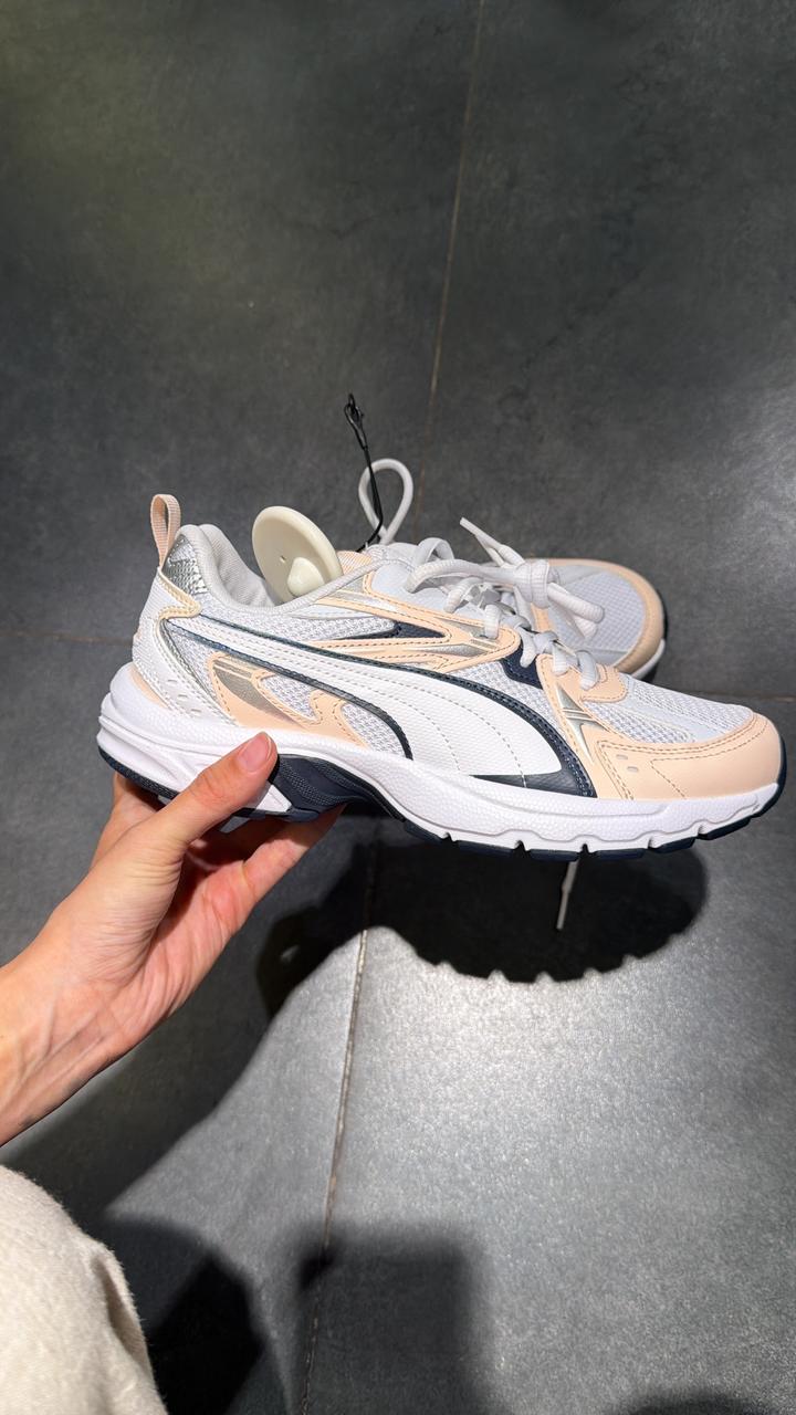 Женские кроссовки Puma