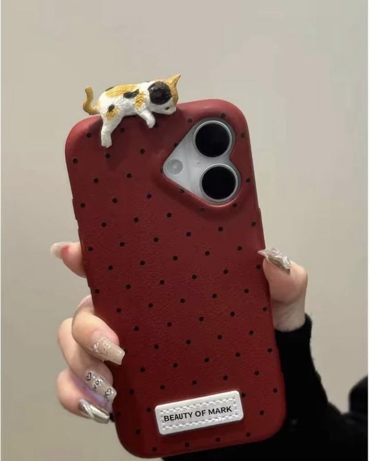 Чехол с кошкой/ Iphone 13 pro