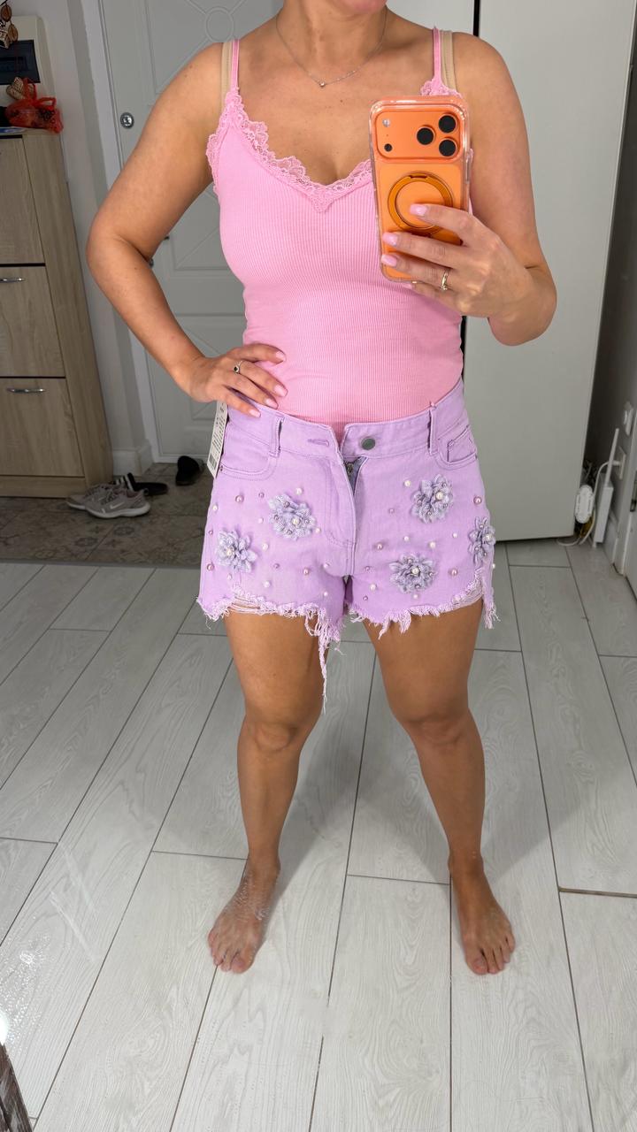 Джинсовые шорты