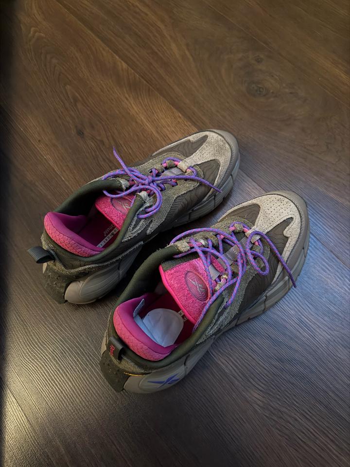 Кроссовки Reebok