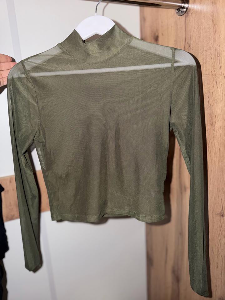 Короткая кофта , сетка