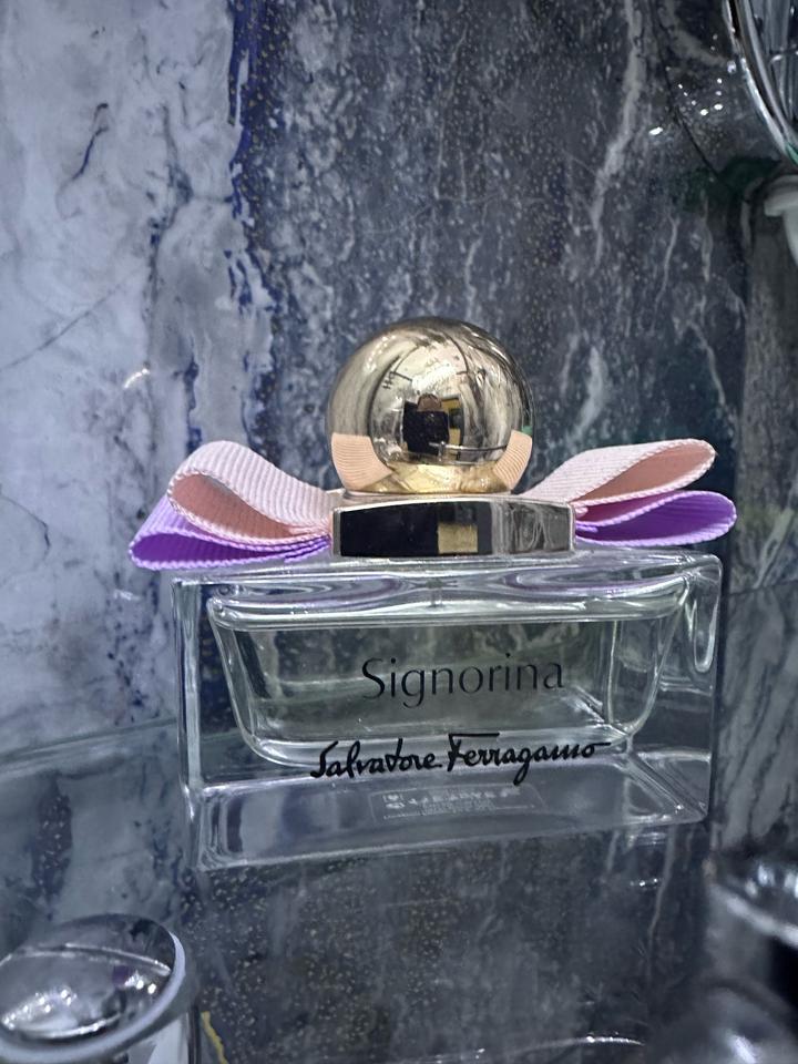 Salvatore Ferragamo Signorina