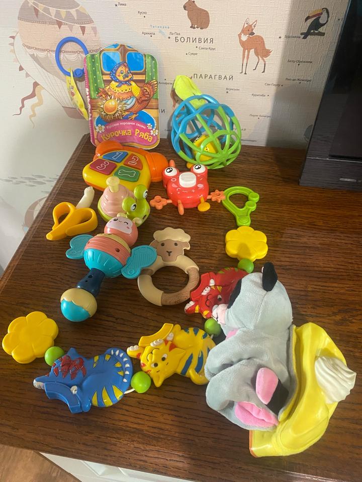 Игрушки для новорождённого