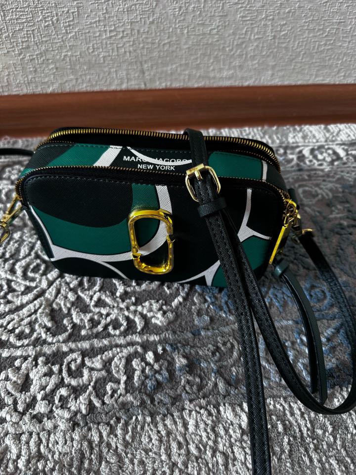 Сумочка Marc Jacobs с необычным принтом, оригинал, стильная и уникальная