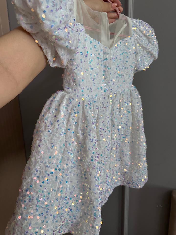 Нарядное платье