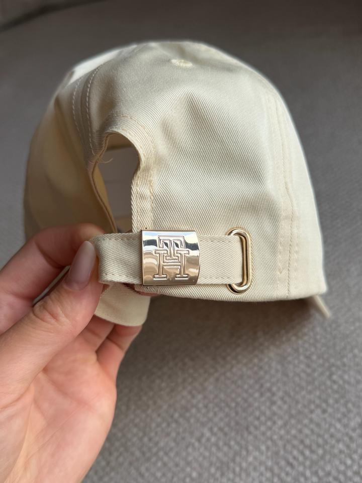 Кепка Tommy Hilfiger