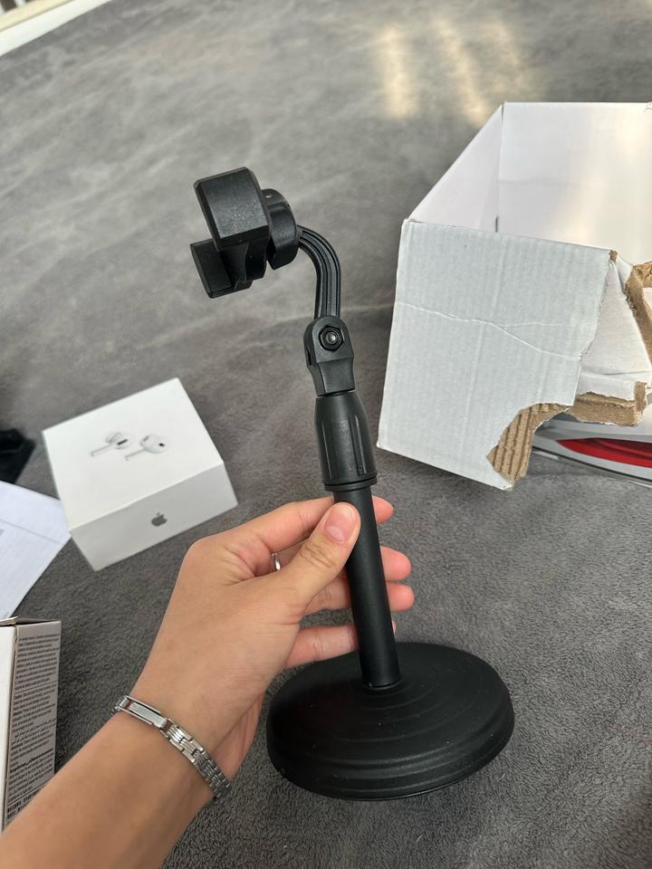MINISO Подставка для телефона нужное вешь если вы блогер
