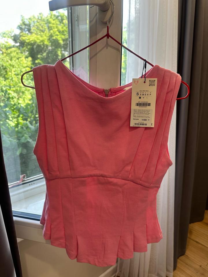 Новый топ Zara