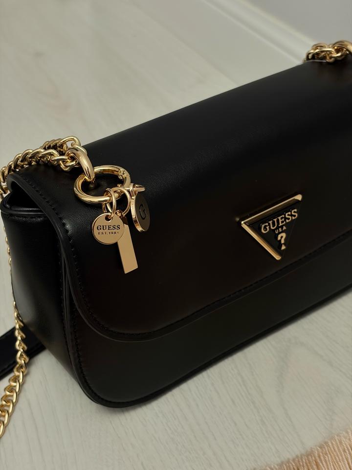 Новая сумка GUESS