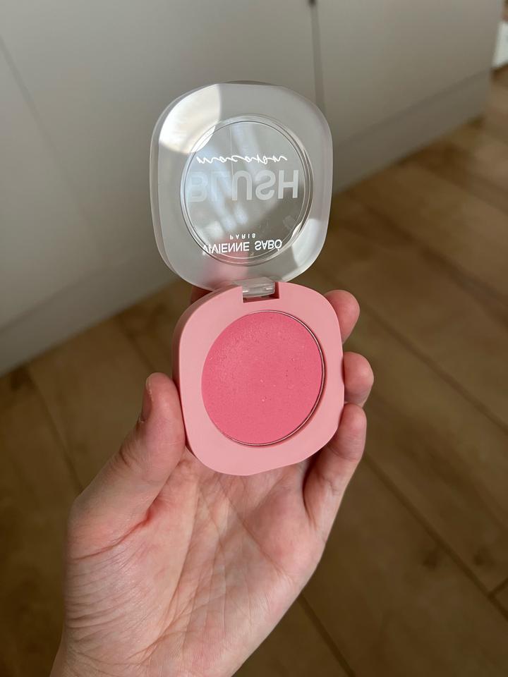 Румяна Vivien Sabo