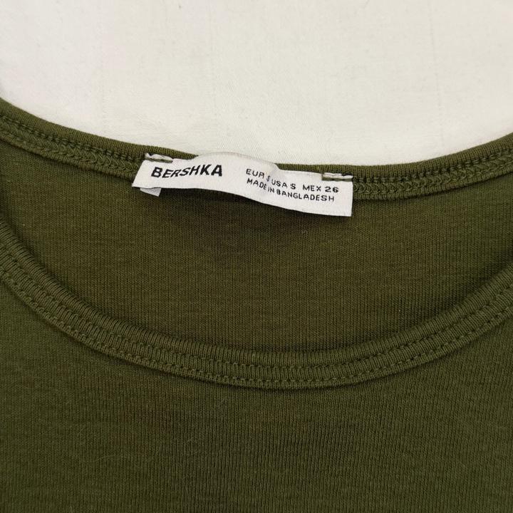 Базовый лонгслив Bershka