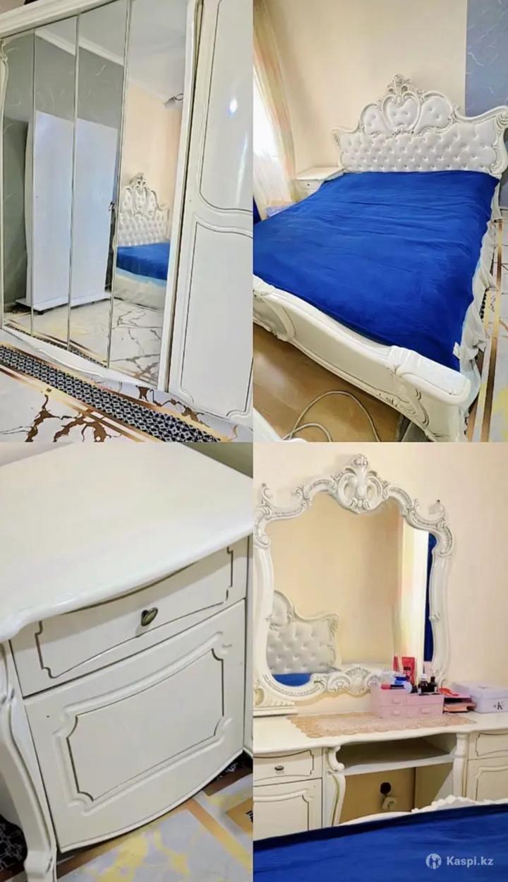 Спальный гарнитур
